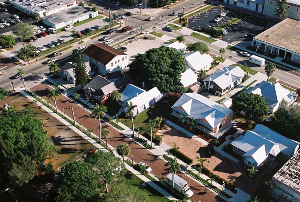 Shops and restaurants in downtown Punta Gorda