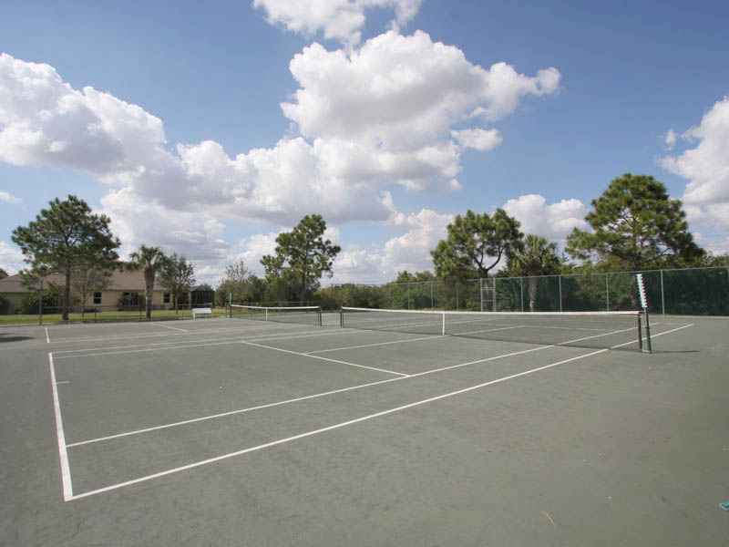 Harbour Oaks Private Tennis Courts